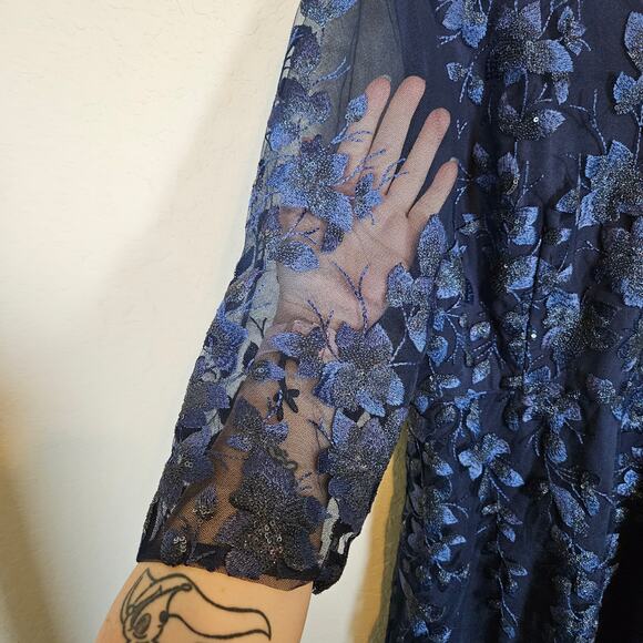 Alex Evenings Floral Embroidered Midi Dress V Neckline Navy Blue  Plus Size 16 - Picture 4 of 12